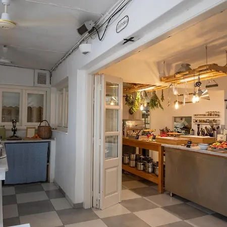 Aparthotel Odyssey Poros Town