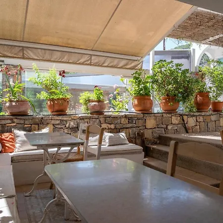 Aparthotel Odyssey Poros Town